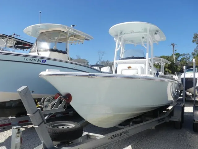 The Image of Sportsman Masters 227 Bay Boat 2015 - 1