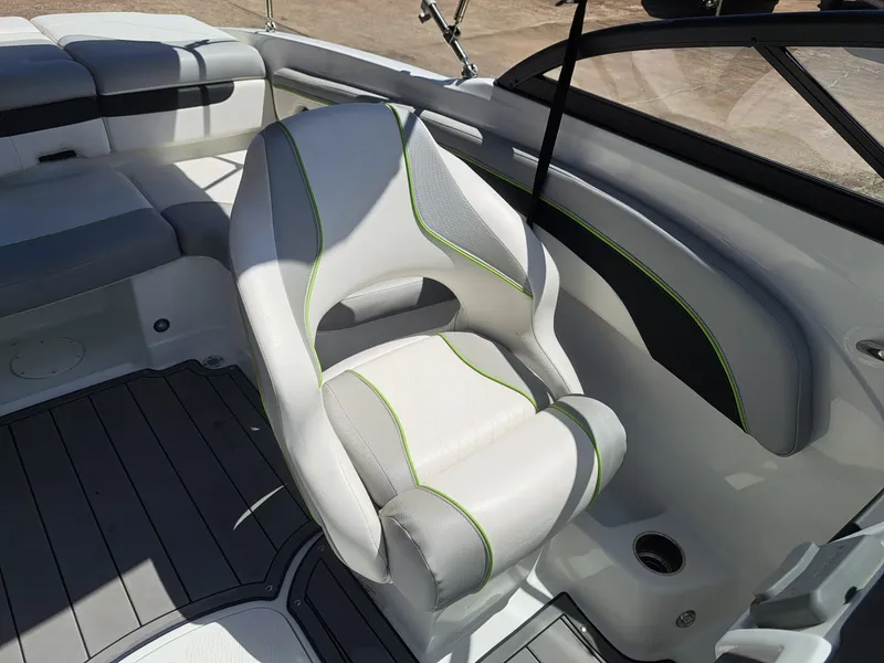 Slide: The Image of Tahoe 700 2020 - 23