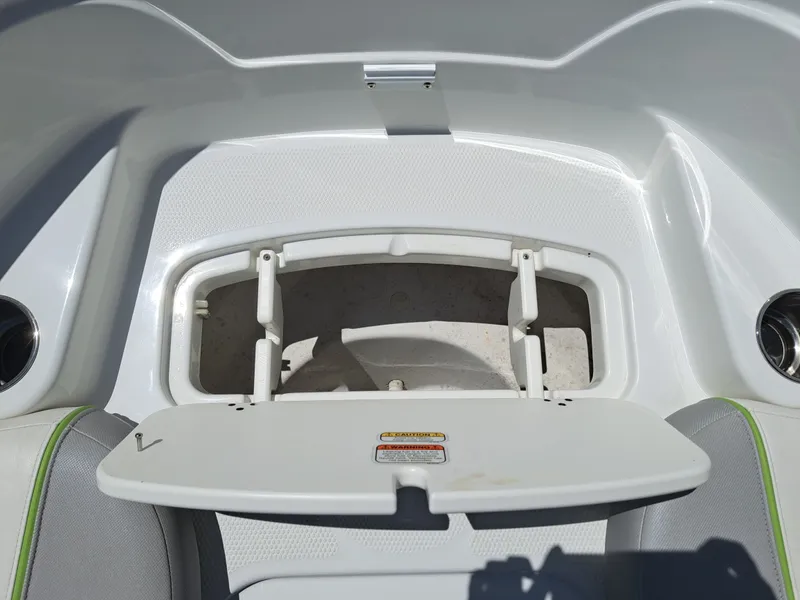 Slide: The Image of Tahoe 700 2020 - 16