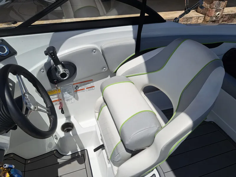 Slide: The Image of Tahoe 700 2020 - 26
