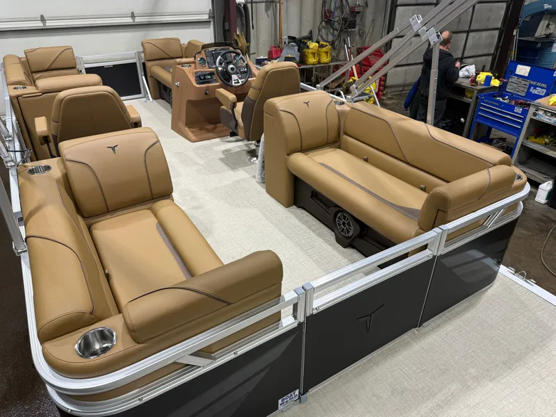 Slide: The Image of Tahoe Sport 2180 Quad Lounge & Honda 4-Stroke EFI 2027 - 20