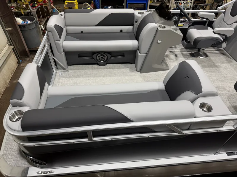 Slide: The Image of Tahoe Sport 2180 Quad Lounge & Honda 4-Stroke EFI 2027 - 2