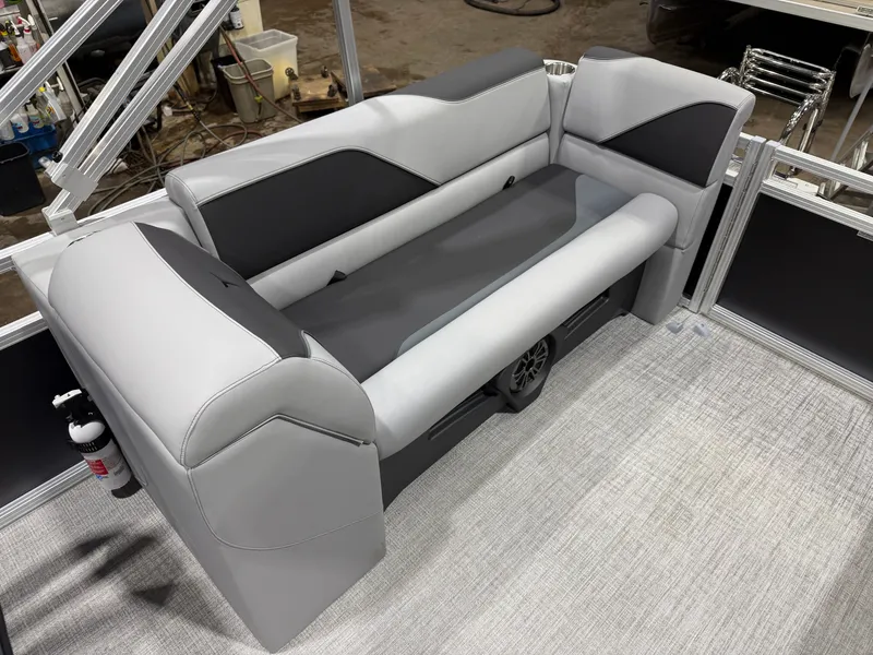 Slide: The Image of Tahoe Sport 2180 Quad Lounge & Honda 4-Stroke EFI 2027 - 18