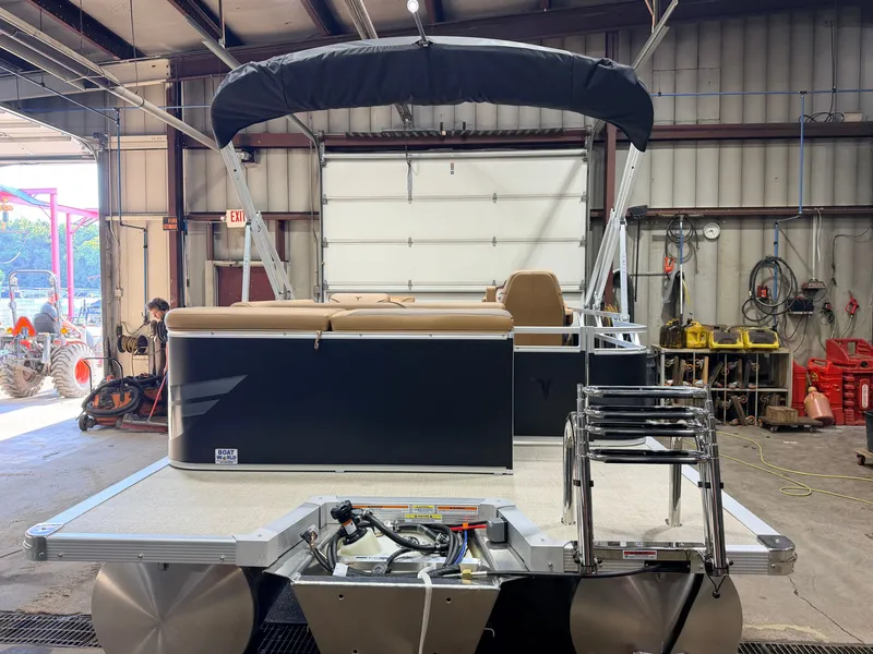 Slide: The Image of Tahoe Sport 2180 Cruise & Honda 4-Stroke EFI 2027 - 55