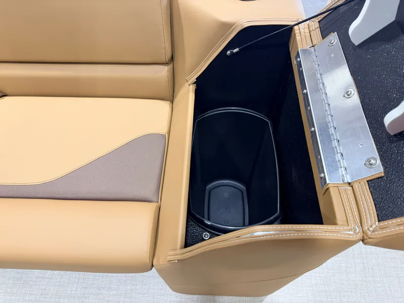 Slide: The Image of Tahoe Sport 2180 Cruise & Honda 4-Stroke EFI 2027 - 19