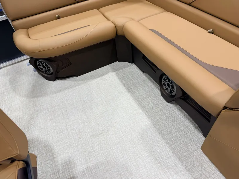 Slide: The Image of Tahoe Sport 2180 Cruise & Honda 4-Stroke EFI 2027 - 24