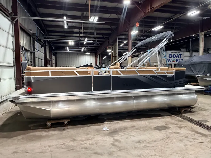 Slide: The Image of Tahoe Sport 2180 Cruise & Honda 4-Stroke EFI 2027 - 60