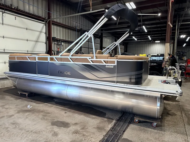 Slide: The Image of Tahoe Sport 2180 Cruise & Honda 4-Stroke EFI 2027 - 57