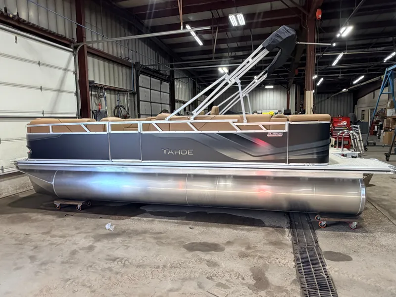 Slide: The Image of Tahoe Sport 2180 Cruise & Honda 4-Stroke EFI 2027 - 58