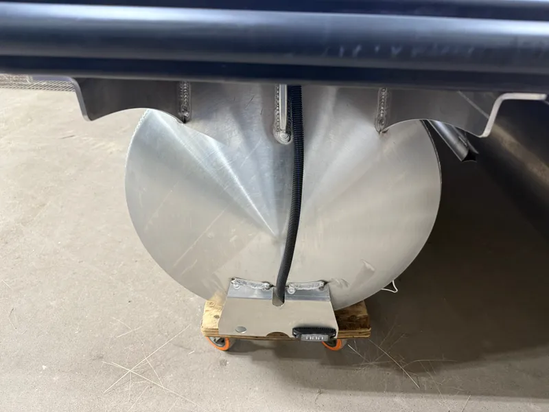 Slide: The Image of Bentley Pontoons Elite 223 Admiral Quad Lounge Tritoon 2027 - 48