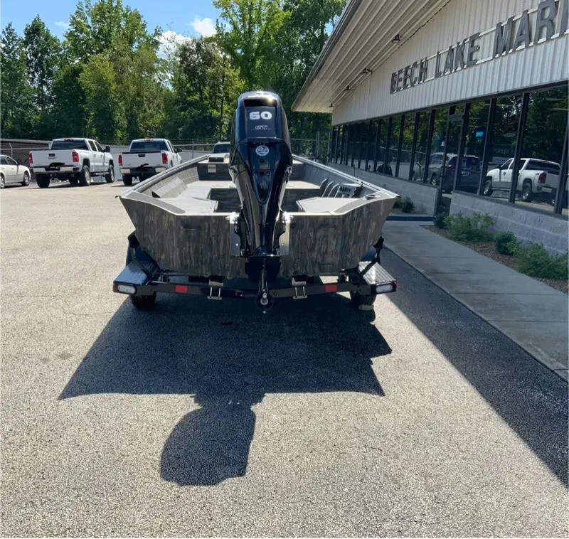 Slide: The Image of War Eagle 754LDV Sportsman 2026 - 2