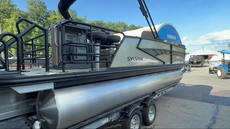 Slide: The Image of Sylvan Mirage X3 DLZ DH Bar 2027 - 17