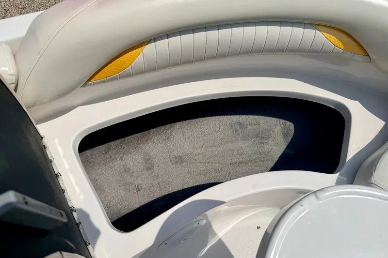 Slide: The Image of 2008 Starcraft Aurora Star Step 190 IO boat interior seating area. - 45