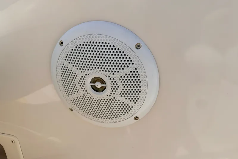 Slide: The Image of Close-up of a speaker on a 2008 Starcraft Aurora Star Step 190 IO boat. - 65