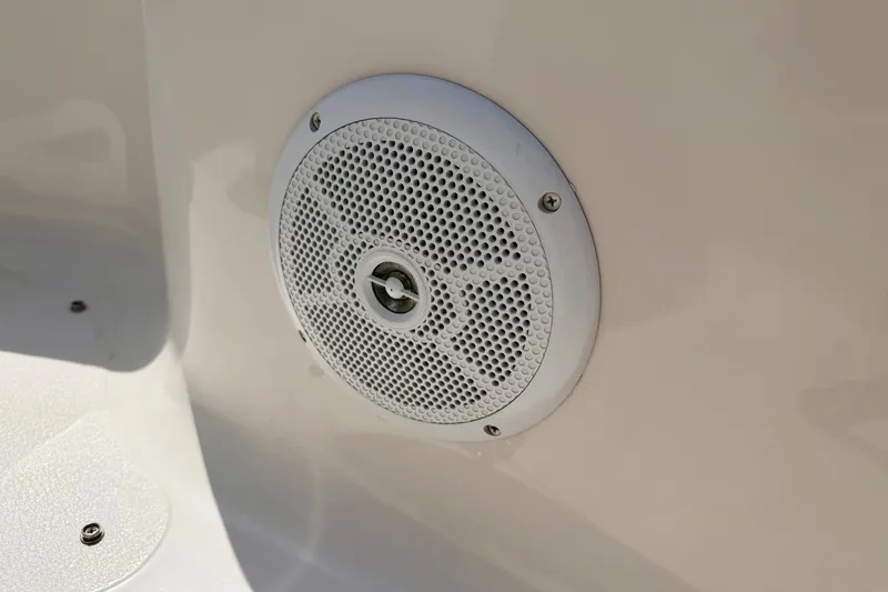 Slide: The Image of White speaker on 2008 Starcraft Aurora Star Step 190 IO boat interior. - 67