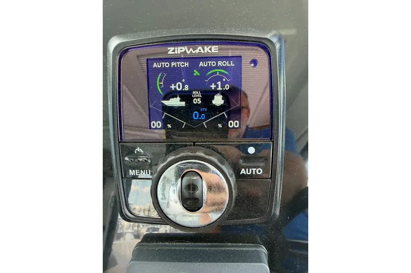 Slide: The Image of Zipwake control panel on 2023 Beneteau Antares 11 OB boat dashboard. - 105