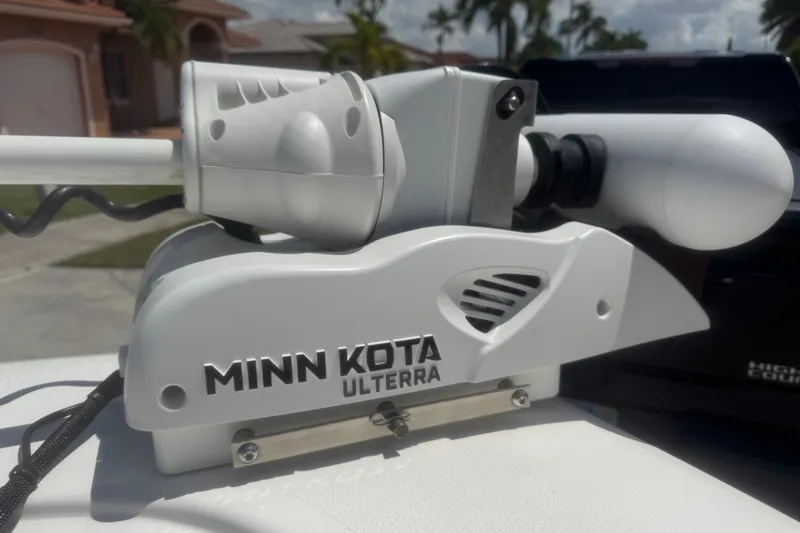 Slide: The Image of Minn Kota Ulterra motor on 2022 Tidewater 2410 Bay Max boat. - 37