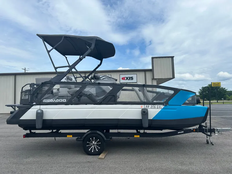 The Image of Sea-Doo Switch Sport 18 2022 - 1