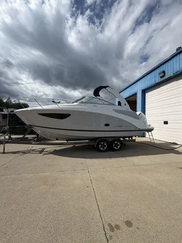 Slide: The Image of Regal 26 XO 2027 - 14