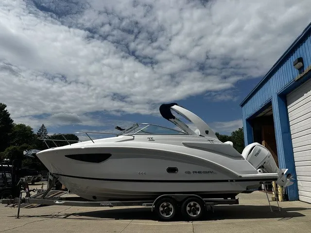 The Image of Regal 26 XO 2027 - 1