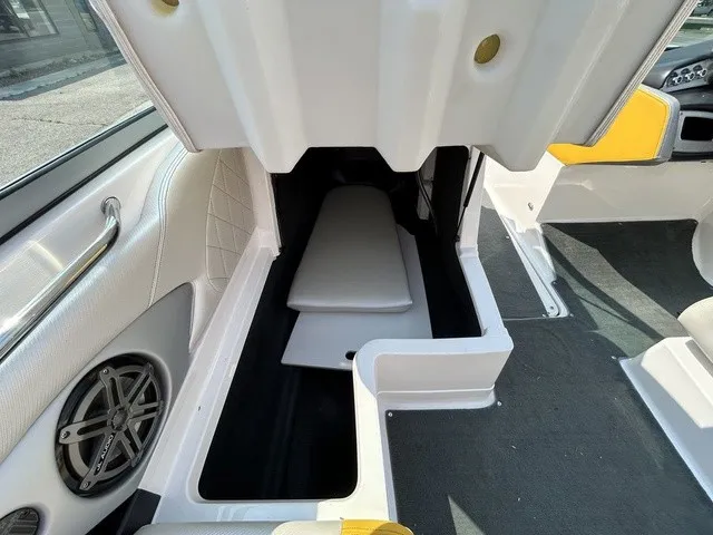 Slide: The Image of MasterCraft X-45 2012 - 22