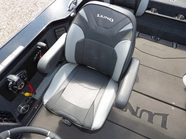 Slide: The Image of Lund 2075 Pro-V Sport 2026 - 39