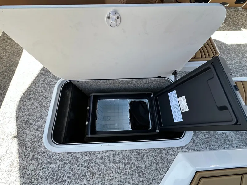 Slide: The Image of Revel RS25L 2027 - 55