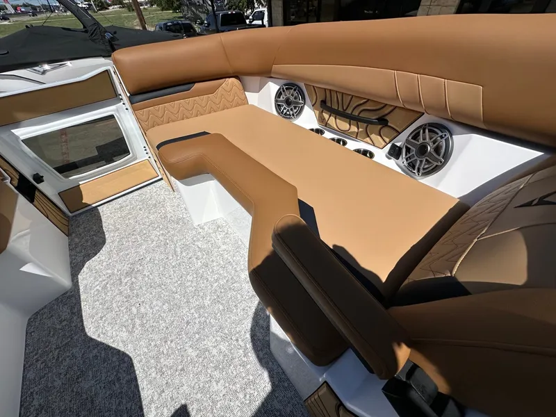 Slide: The Image of Revel RS25L 2027 - 36