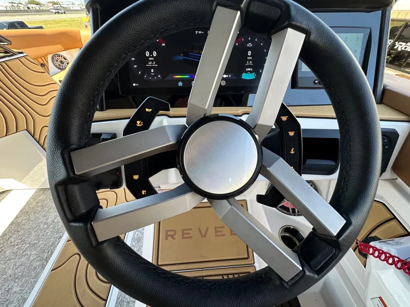 Slide: The Image of Revel RS25L 2027 - 44