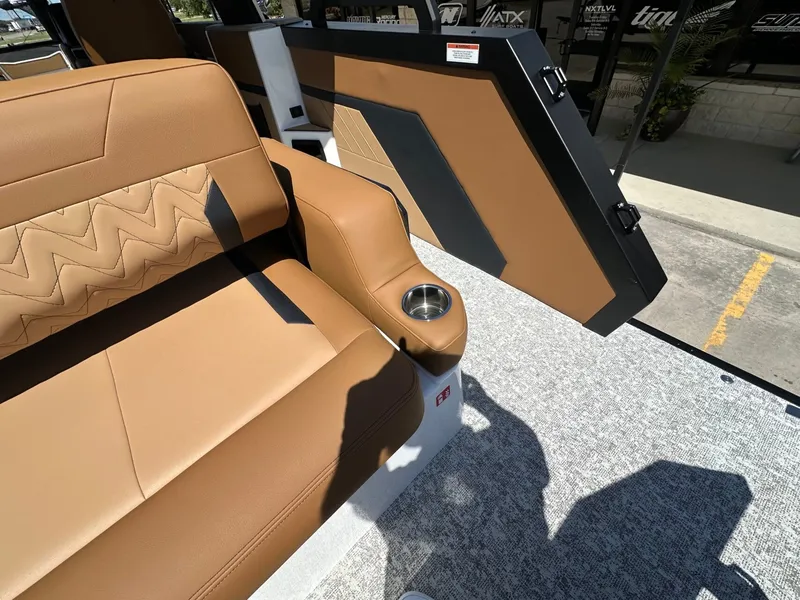 Slide: The Image of Revel RS25L 2027 - 17