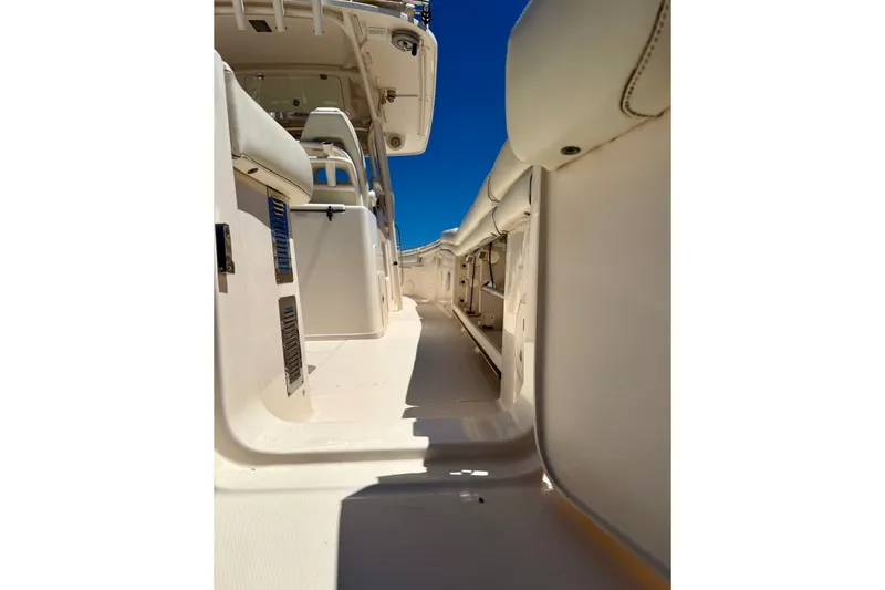 Slide: The Image of 2015 Grady-White 336 Canyon 33’ “SHARON ROSE” Offered by Northstar Yacht Sales - Please Contact: Chris Carney, CPYB at 401-633-2070 - 43