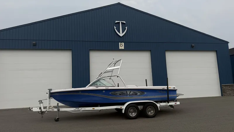 The Image of Nautique 206 2005 - 1