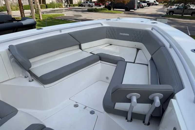 Slide: The Image of 2021 Everglades 335 Center Console boat with spacious seating and modern design. - 20