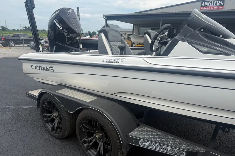 Slide: The Image of 2020 Caymas CX 20 PRO boat on trailer at Anglers Outpost & Marine dealership. - 4