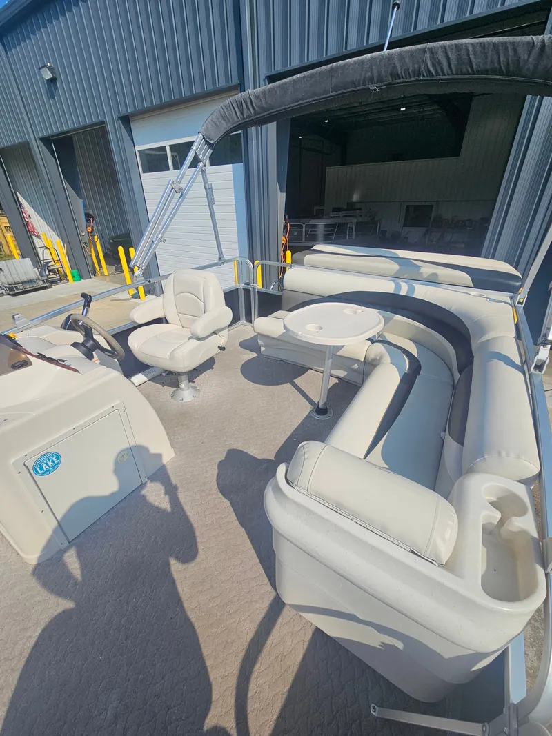 Slide: The Image of Manitou 20 AURORA PONTOON 2010 - 5