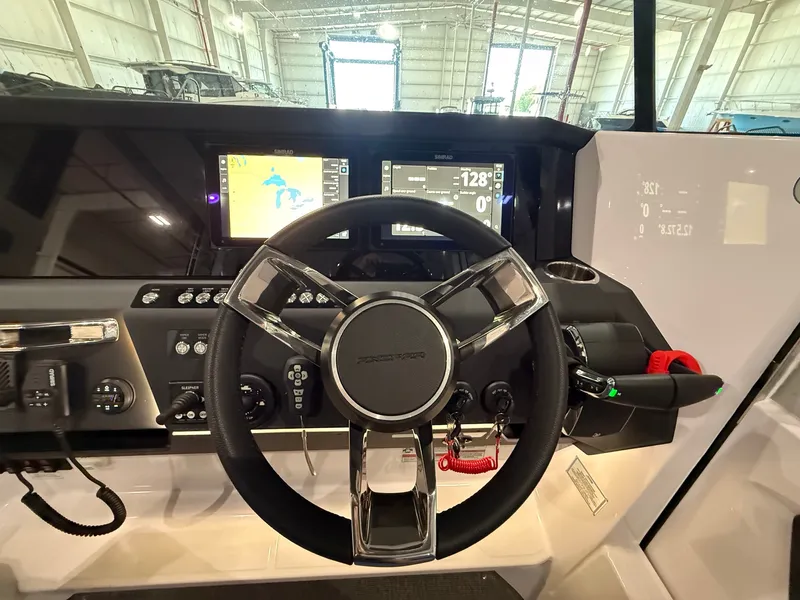 Slide: The Image of Axopar 29 XC Cross Cabin 2025 - 17