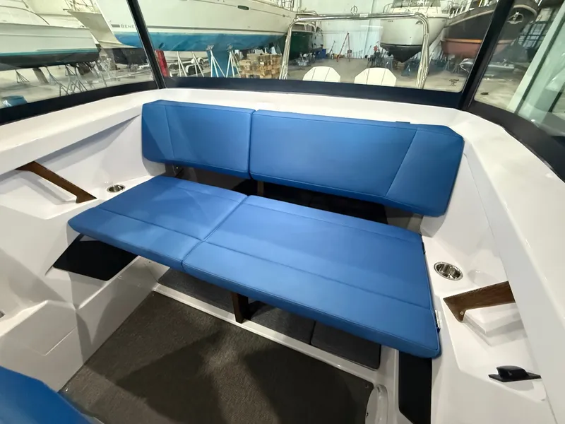 Slide: The Image of Axopar 29 XC Cross Cabin 2025 - 16