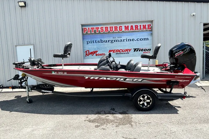 The Image of 2020 Tracker Pro Team 195 TXW Tournament Edition boat at Pittsburg Marine dealership. - 0