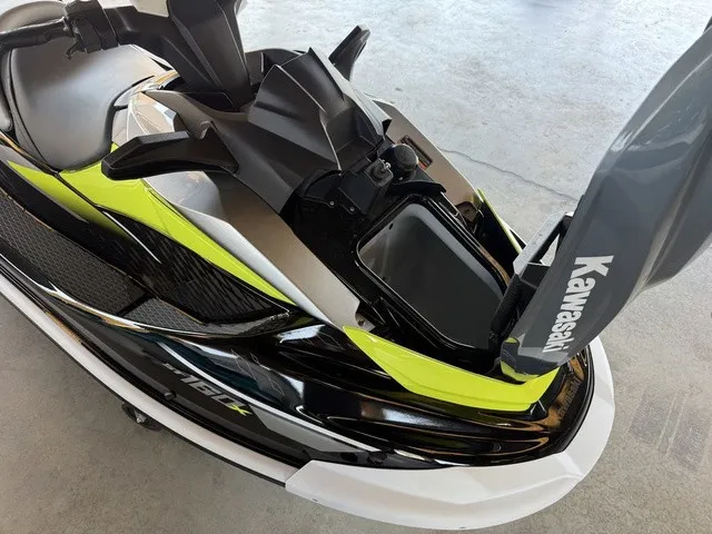 Slide: The Image of Kawasaki Jet Ski ST 2026 - 11