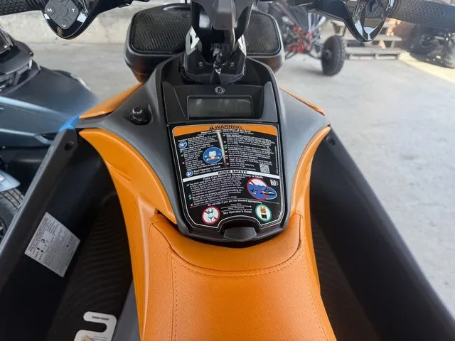 Slide: The Image of Sea-Doo Spark Trixx for 3 2026 - 13