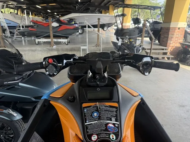 Slide: The Image of Sea-Doo Spark Trixx for 3 2026 - 12