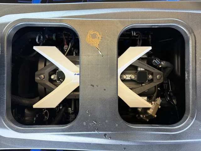 Slide: The Image of Yamaha VX Limited HO 2026 - 23