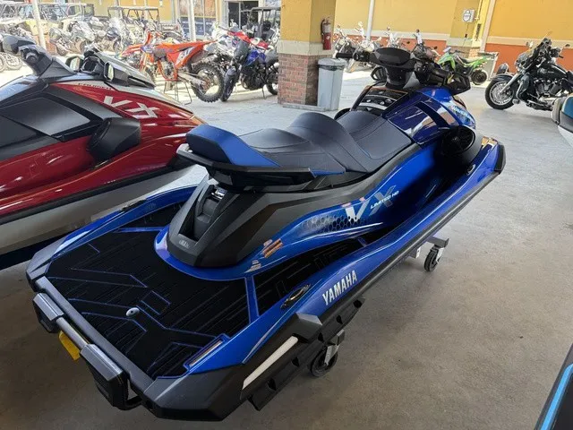 Slide: The Image of Yamaha VX Limited HO 2026 - 8