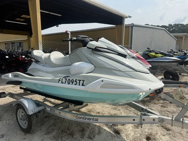 The Image of Yamaha VX Cruiser HO 2025 - 1