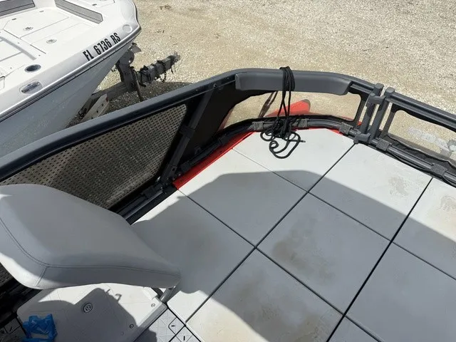 Slide: The Image of Sea-Doo Switch Sport 18 2022 - 35
