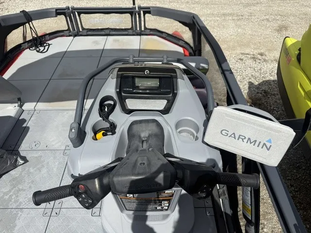 Slide: The Image of Sea-Doo Switch Sport 18 2022 - 29