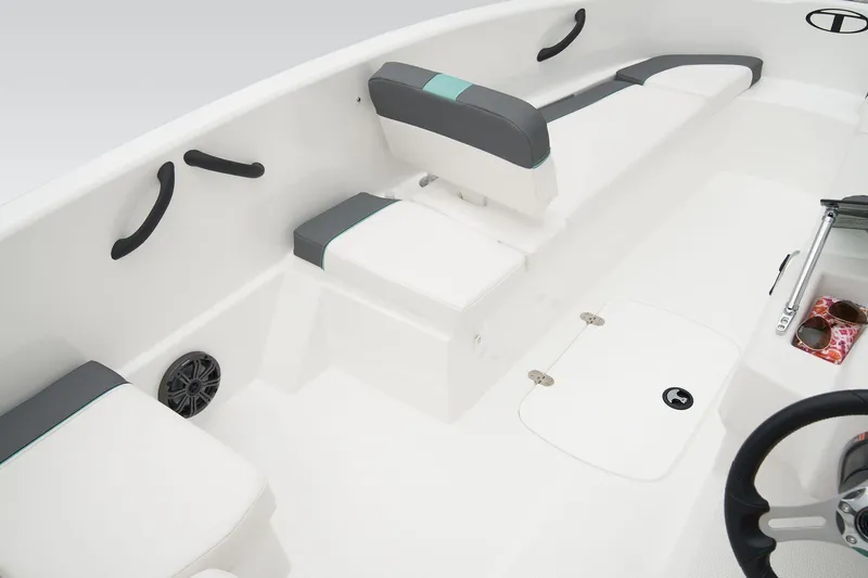 Slide: The Image of Tahoe T16 2027 - 17