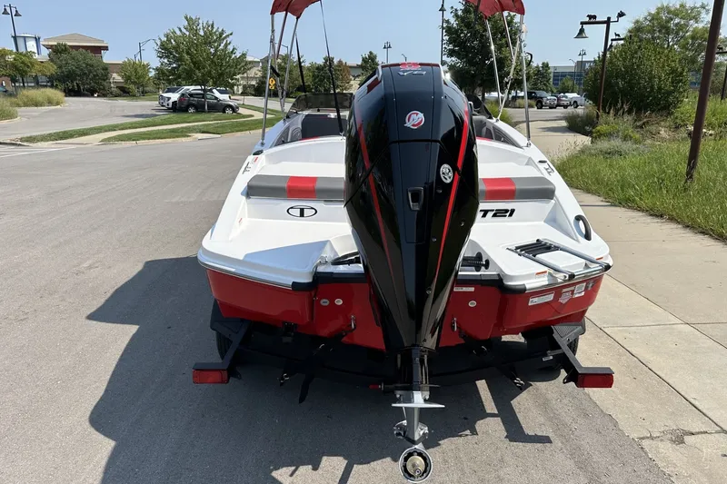 Slide: The Image of 2027 Tahoe T21 boat with powerful outboard motor on a trailer. - 5