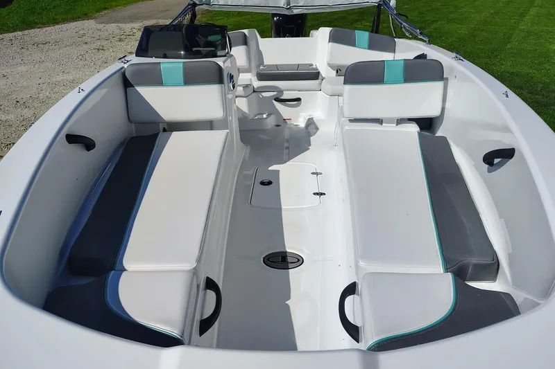 Slide: The Image of 2027 Tahoe T18 boat interior with spacious seating and modern design. - 9