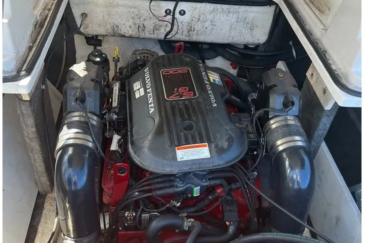 Slide: The Image of Engine compartment of a 2010 Regal 2500 Bowrider featuring a Volvo Penta 8.1 Gi engine. - 5